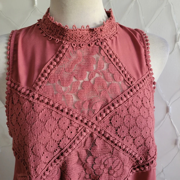 Hint of Mint Boho Tank Top / Lace / Fits Large - Picture 2 of 6